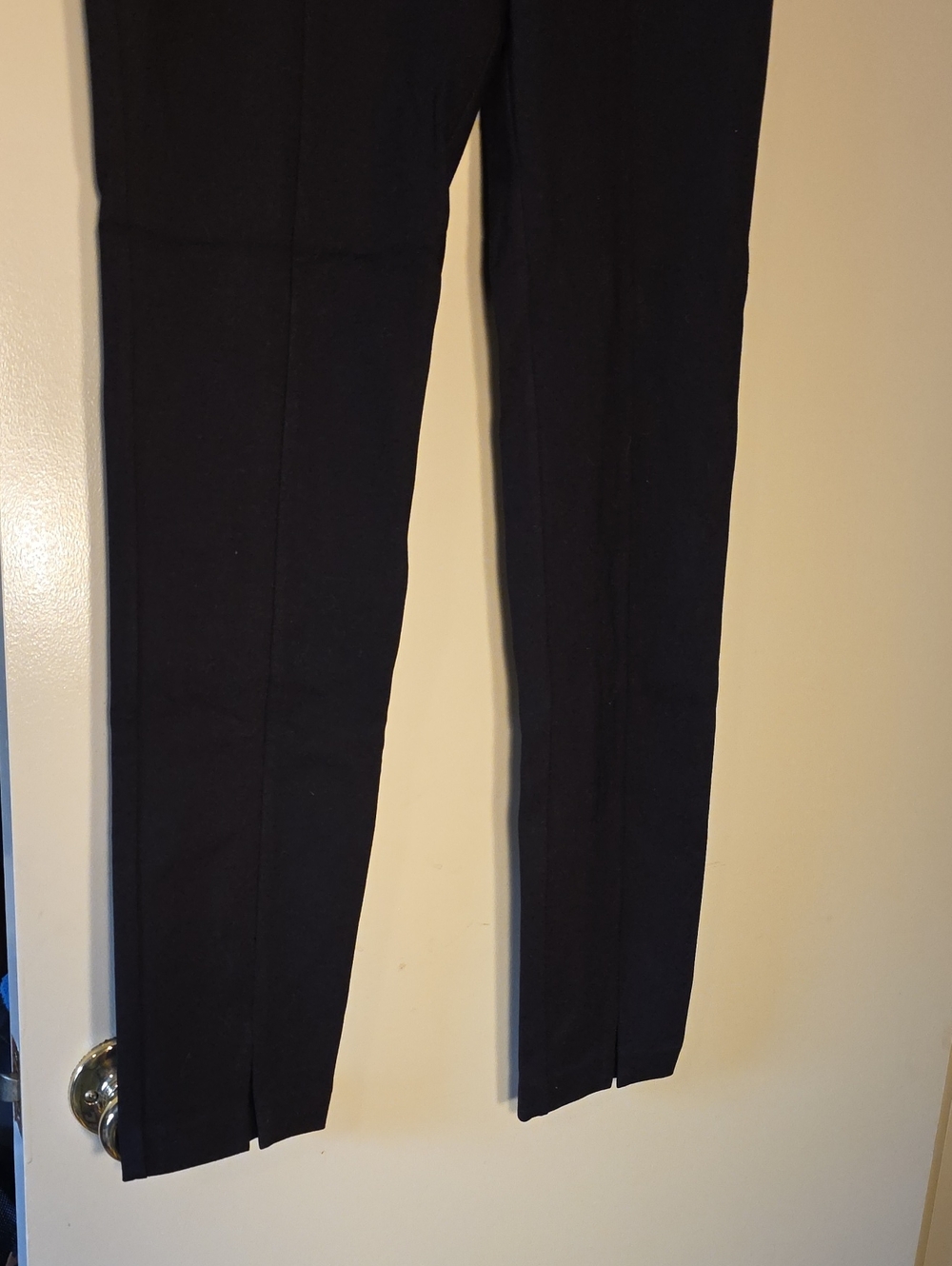 Elizabeth and James Black Pants with Tag - Picture 3 of 8